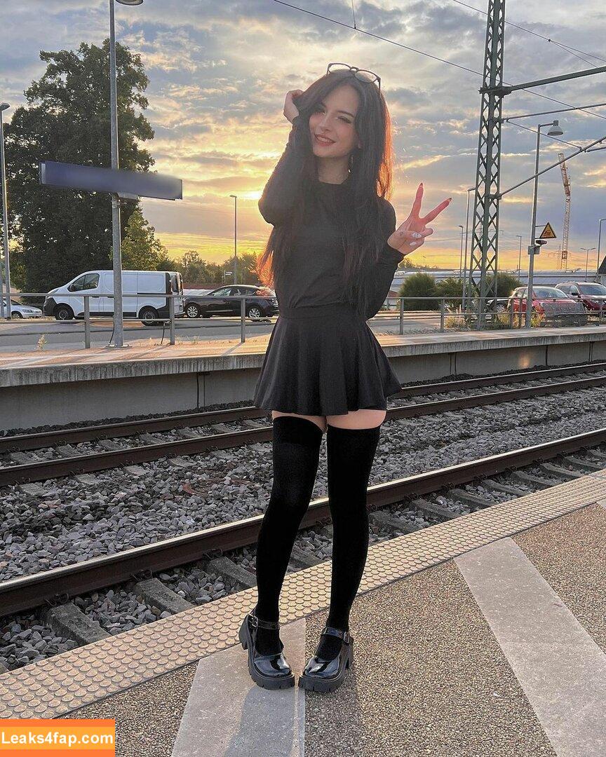 Cata.leyah / cataleyah_ / leyahcata leaked photo photo #0647