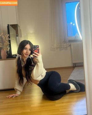Cata.leyah photo #0743