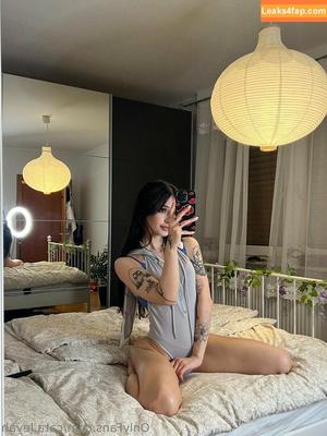 Cata.leyah photo #0772