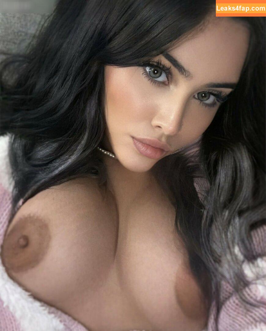 celina_x31 / loeclna3 leaked photo photo #0037