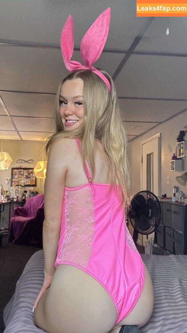 ChanelSnowXO leaked photo photo #0014