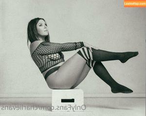 Charli Evans photo #0014