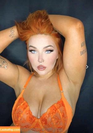 Charli Evans photo #0024