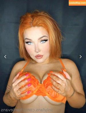 Charli Evans photo #0028