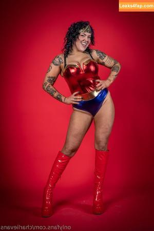 Charli Evans photo #0278