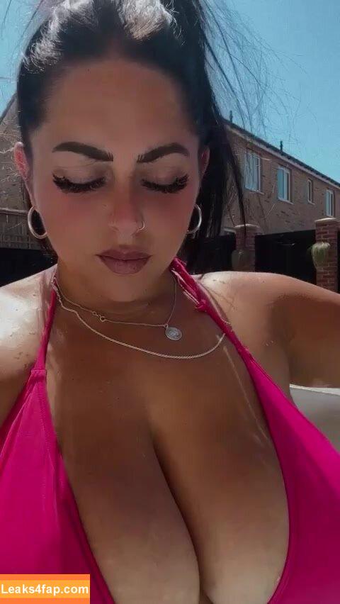 charlie94c / charlottie188 leaked photo photo #0044