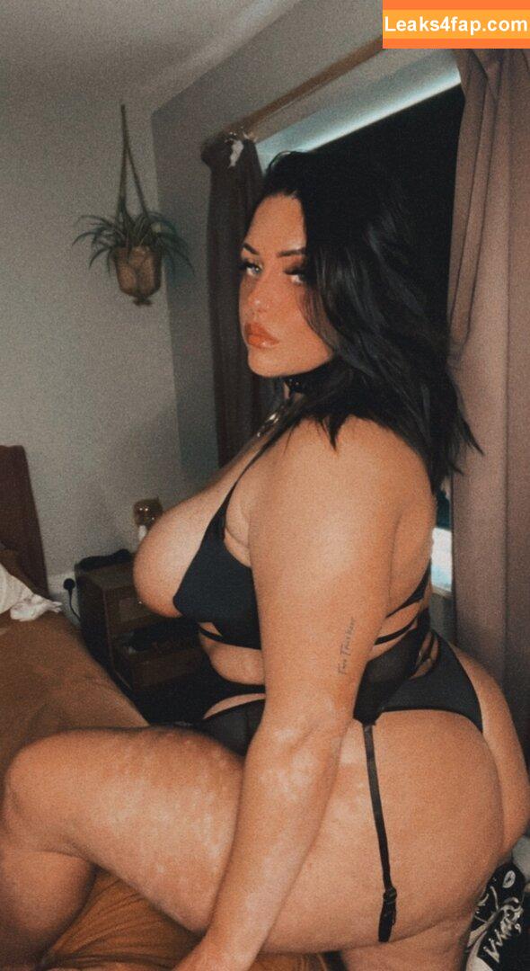 charlie94c / charlottie188 leaked photo photo #0054