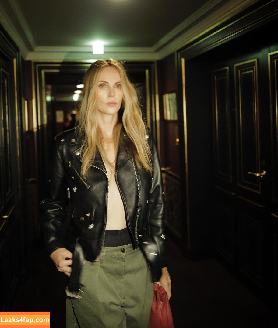 Charlize Theron / charlizeafrica leaked photo photo #0001
