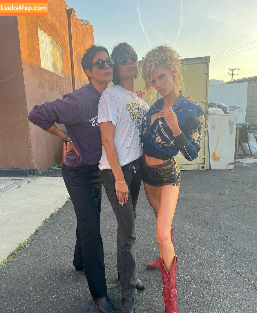 Charlotte McKinney / Char_mck / charlottemckinney leaked photo photo #0001