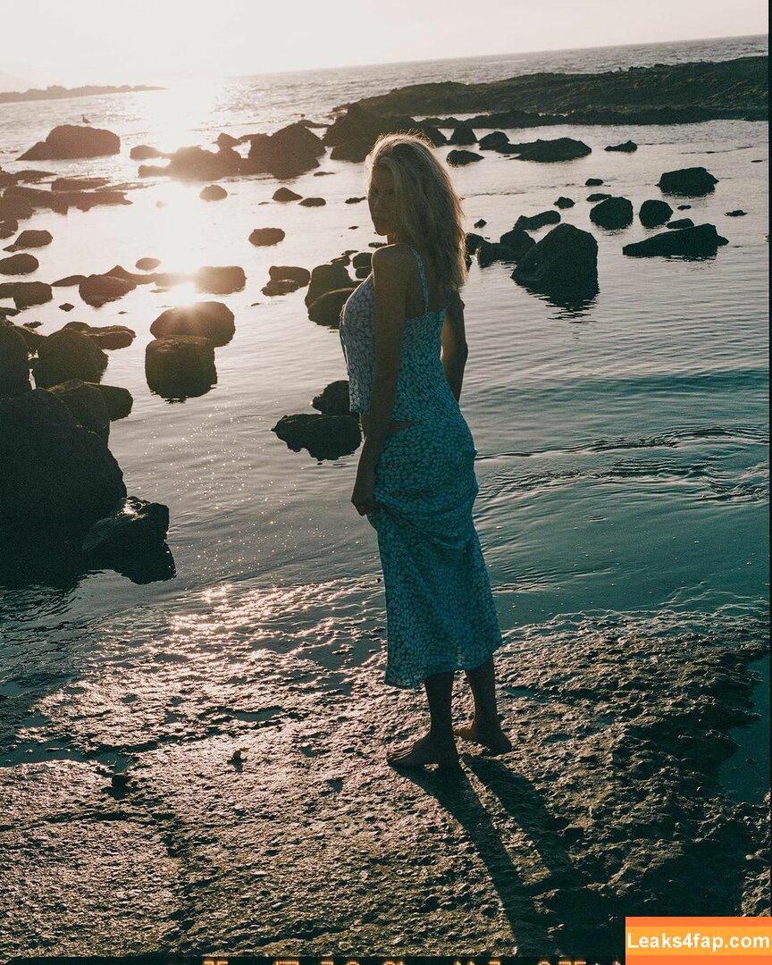 Charlotte McKinney / Char_mck / charlottemckinney leaked photo photo #0126