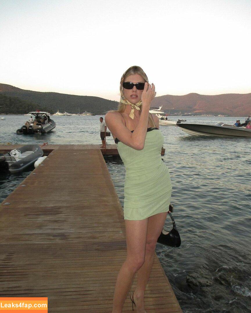 Charlotte McKinney / Char_mck / charlottemckinney слитое фото фото #0501