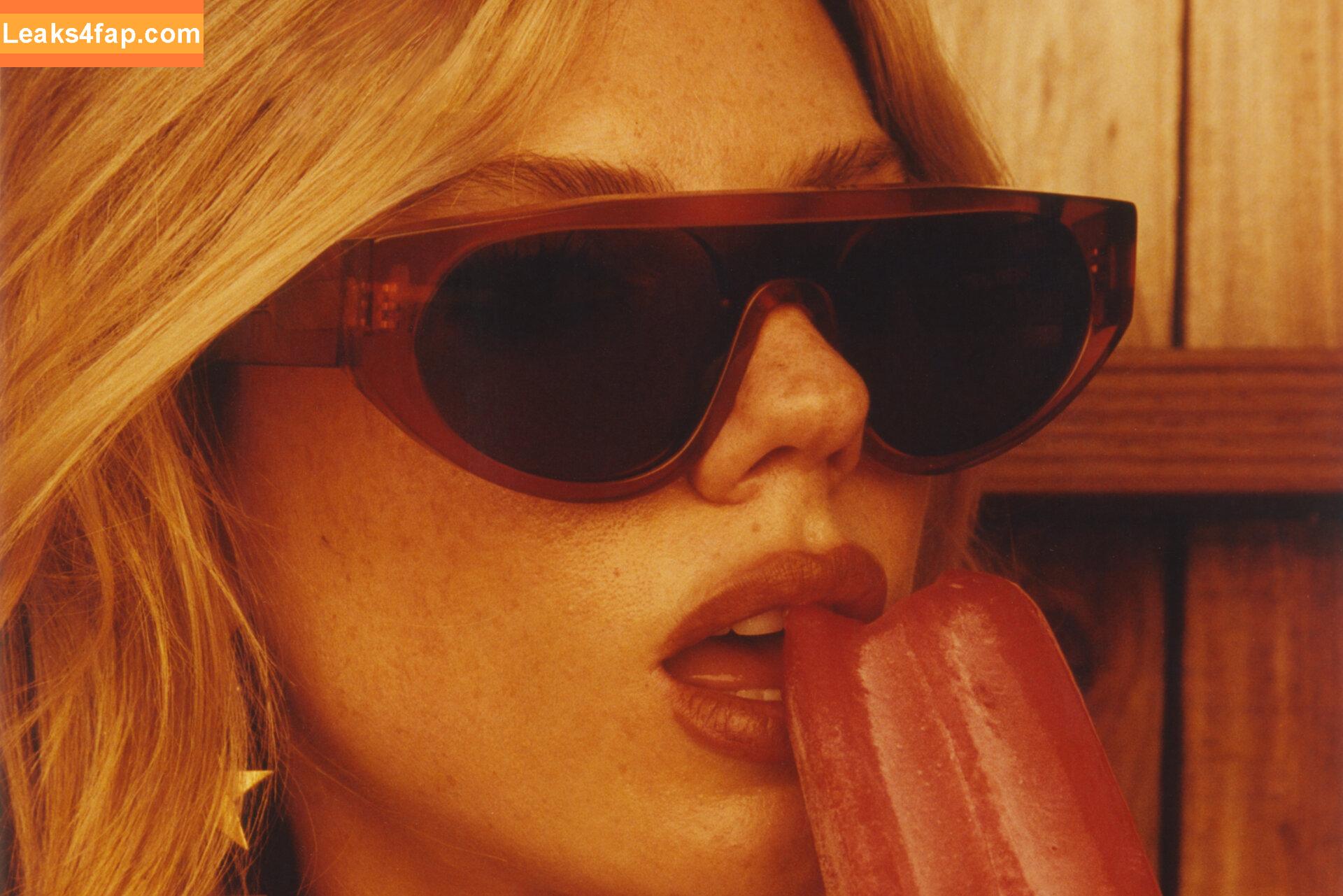 Charlotte McKinney / Char_mck / charlottemckinney слитое фото фото #0606