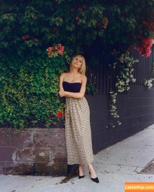 Charlotte McKinney photo #0112