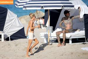 Charlotte McKinney photo #0400