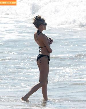 Charlotte McKinney photo #0621
