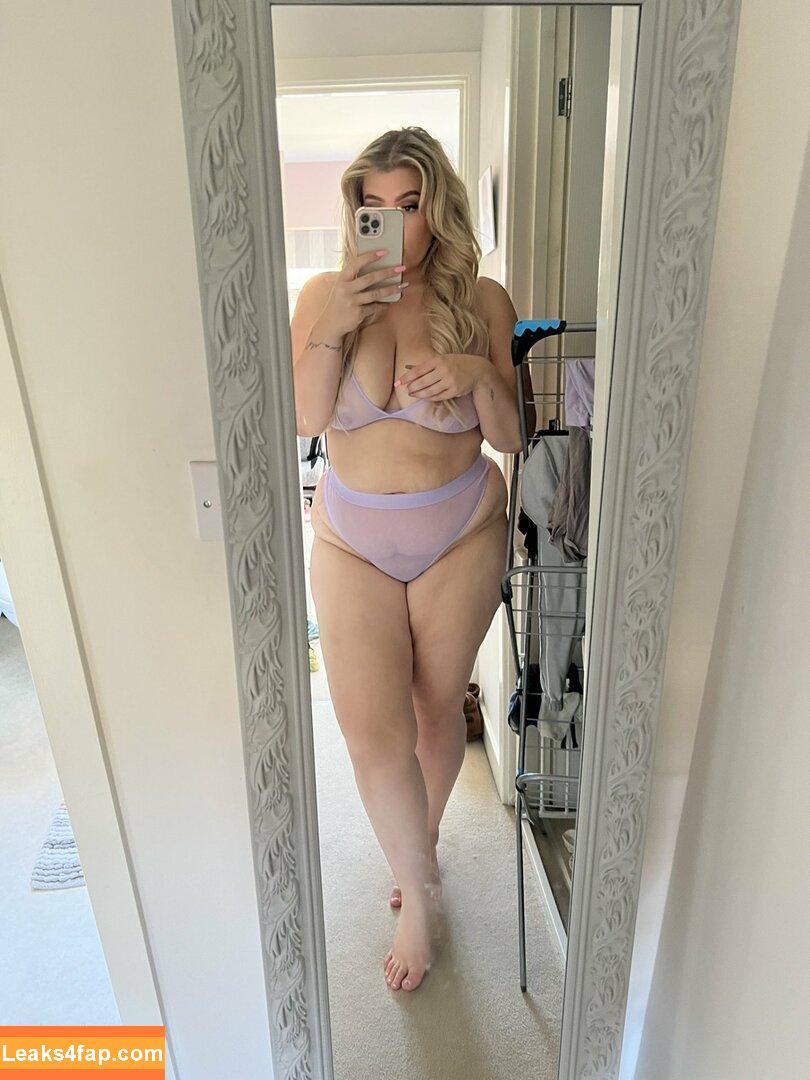 charlotte_rachel / charlotte_rachelx leaked photo photo #0035