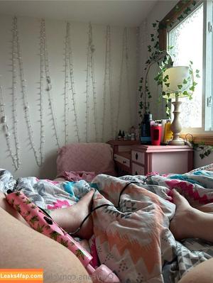 cherryxoviolet photo #0013