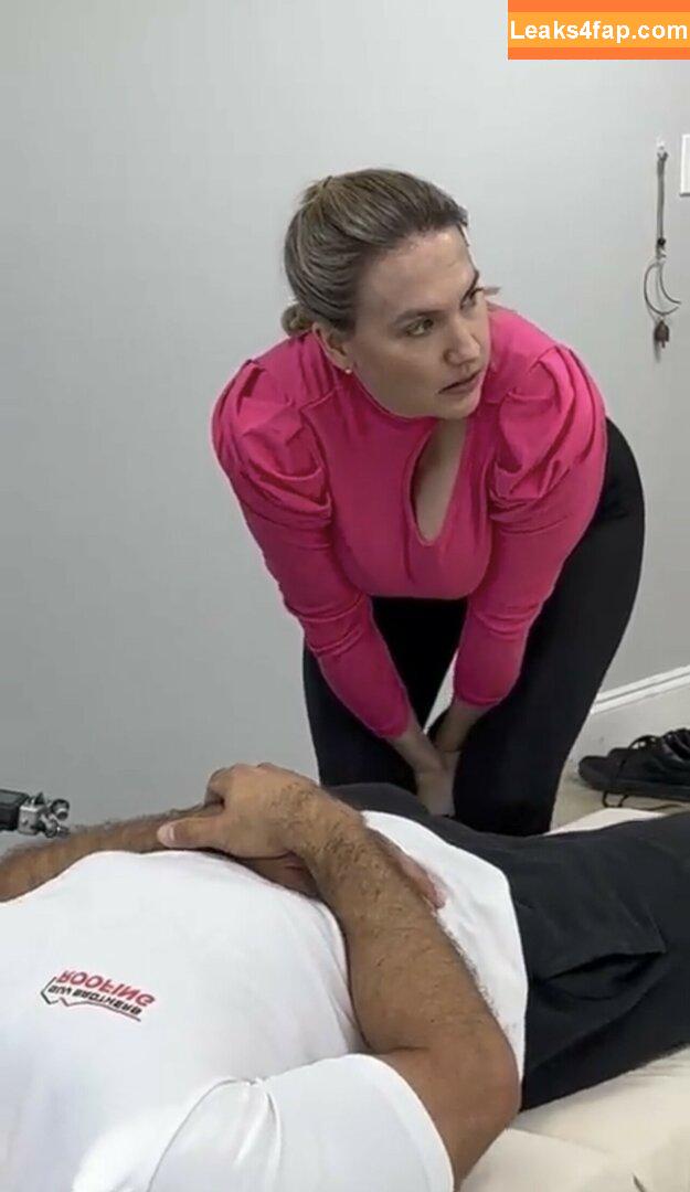 Chiropractor / Brenda Mondragon leaked photo photo #0029