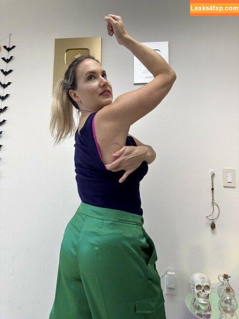 Chiropractor / Brenda Mondragon leaked photo photo #0052
