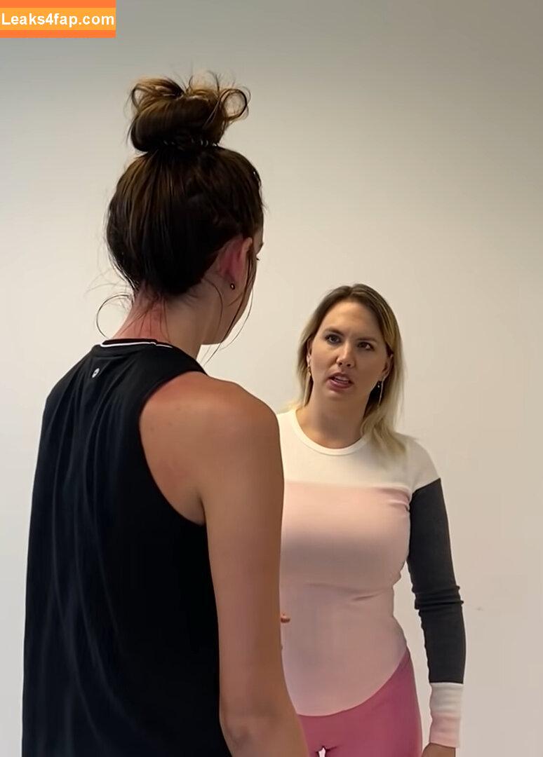 Chiropractor / Brenda Mondragon leaked photo photo #0077