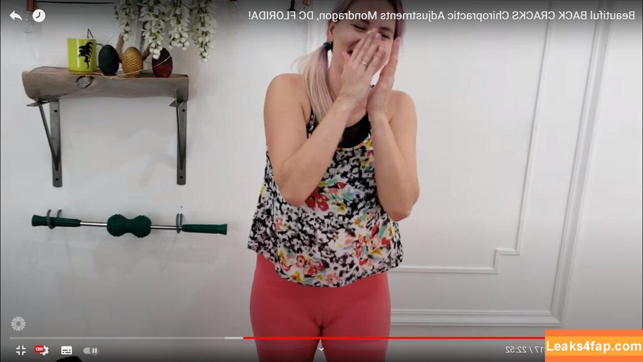 Chiropractor / Brenda Mondragon leaked photo photo #0083