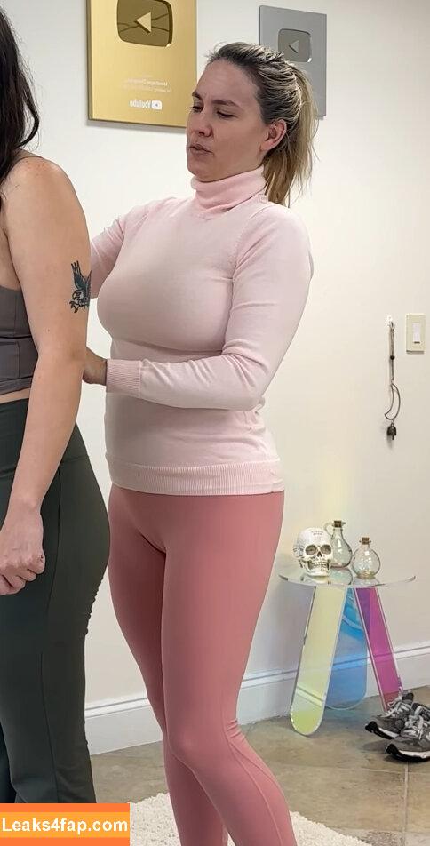 Chiropractor / Brenda Mondragon leaked photo photo #0092