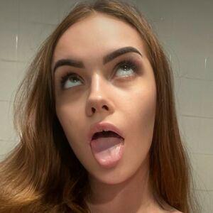 Chloe Bain photo #0003