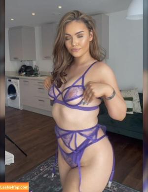Chloe Bain photo #0055