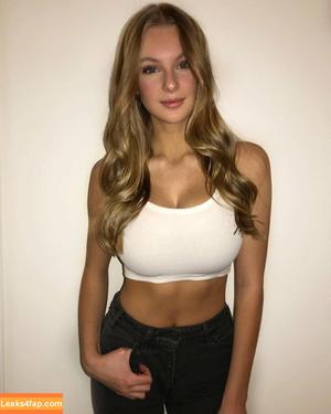 Chloe Vialaret photo #0022