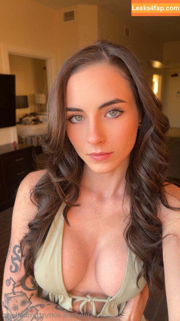 Chloebellexo / lovelyygoddesss / sthrnbellexo leaked photo photo #0003