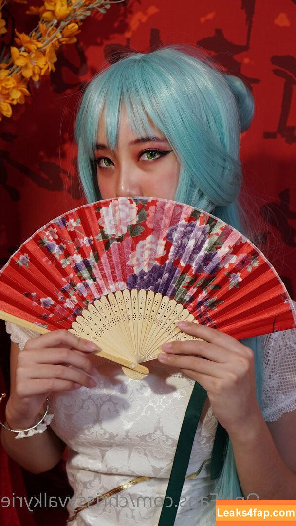 chrissyvalkyrie / alsochrissyvalkyrie leaked photo photo #0022