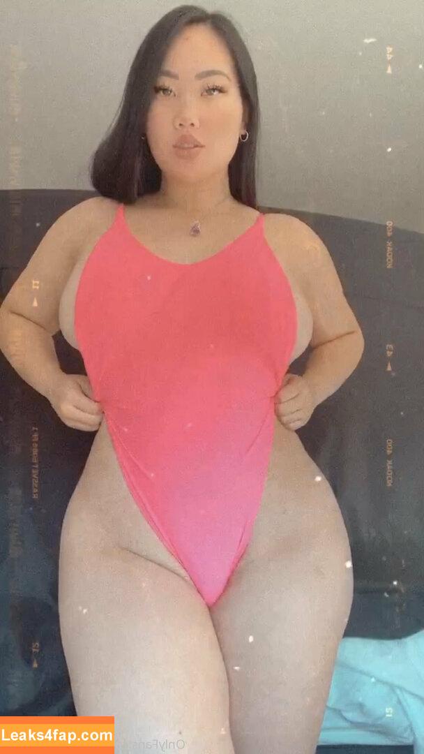 Christie Anne / christiemcfit / thiccasianbaddie leaked photo photo #0009