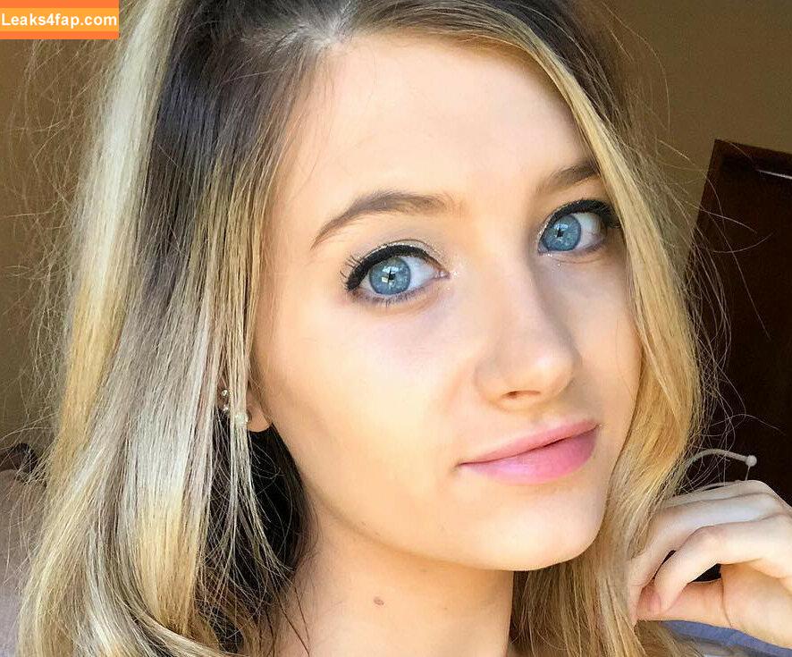 Christina Crockett / christinac842 / selfiekiller leaked photo photo #0017