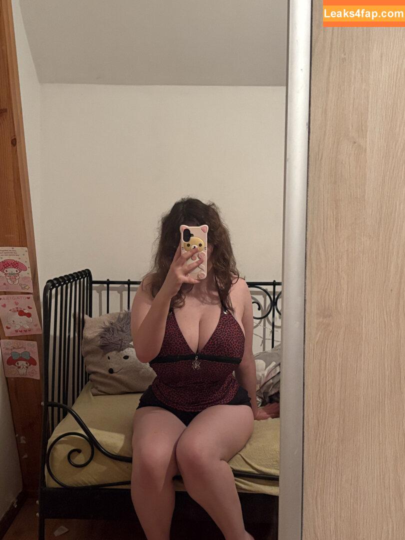 chvjownica21371 / barbi2137 / urbarbi2137 leaked photo photo #0002