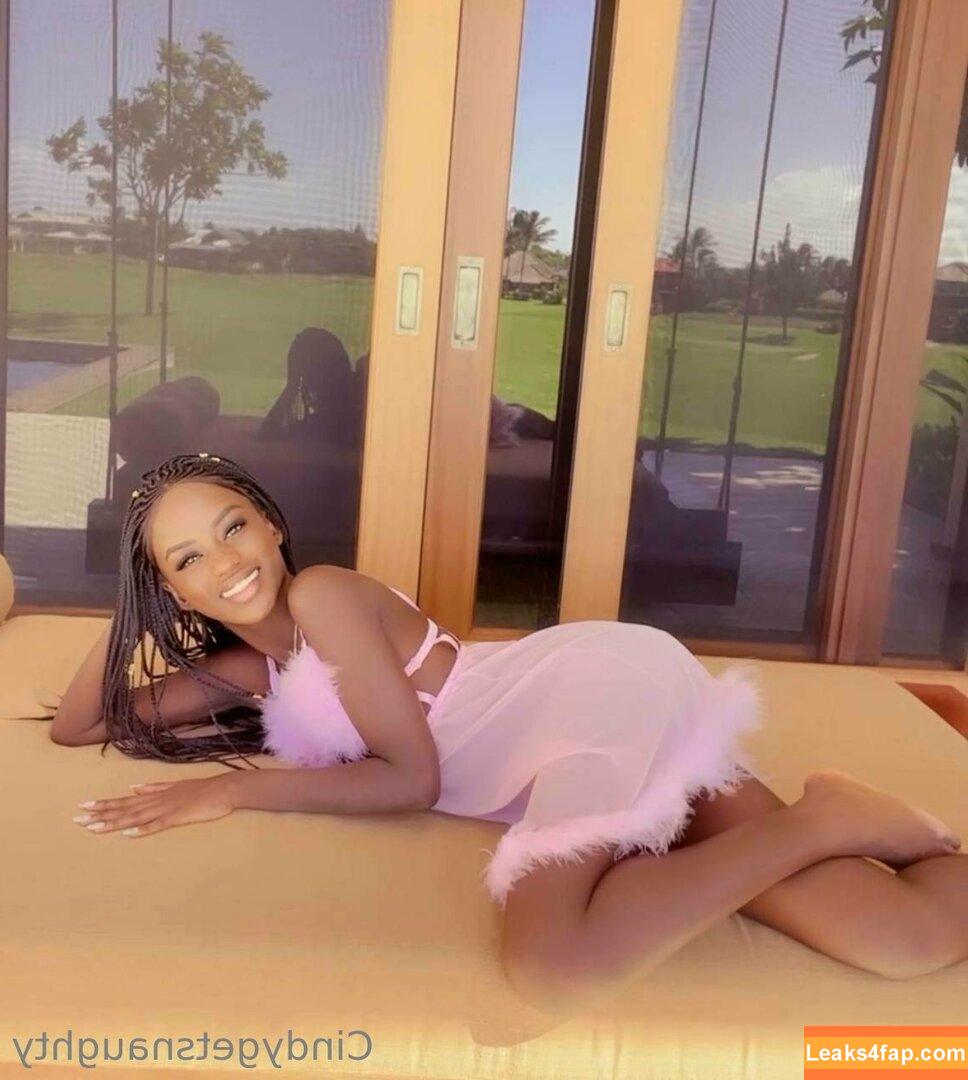 cindygetsnaughty / logicdoesntapply leaked photo photo #0090