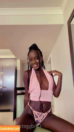 cindygetsnaughty photo #0017