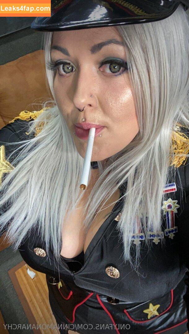 cinnamonanarchy / thecinnamonanarchy leaked photo photo #0011