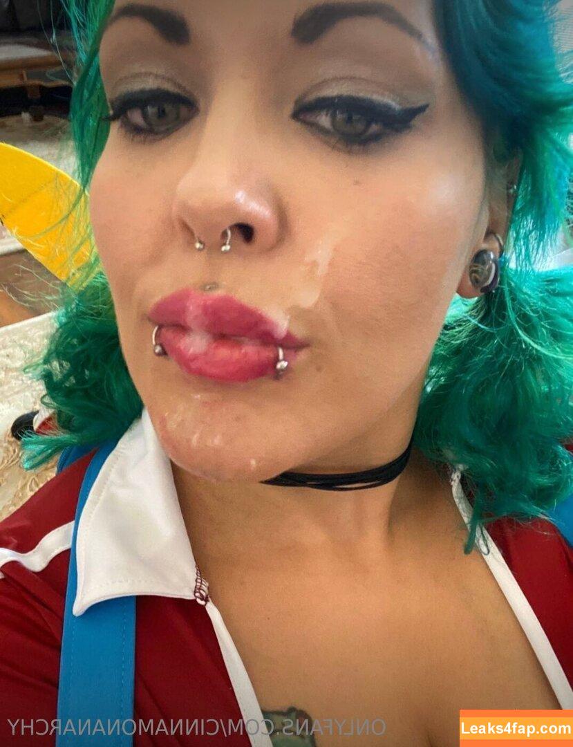 cinnamonanarchy / thecinnamonanarchy leaked photo photo #0019