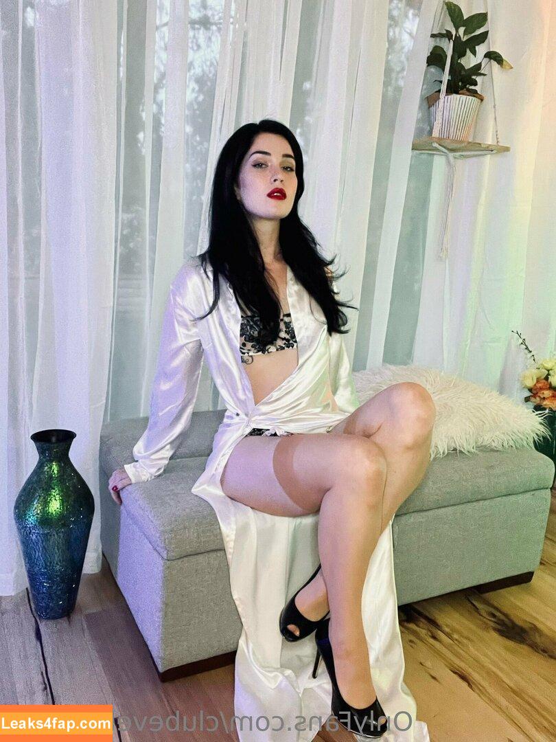 clubevelynclaire / officialevelynclaire leaked photo photo #0027
