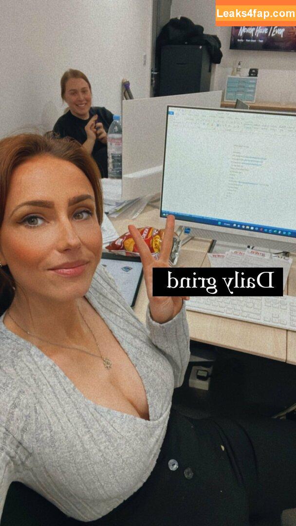 Cmariel1990 leaked photo photo #0001