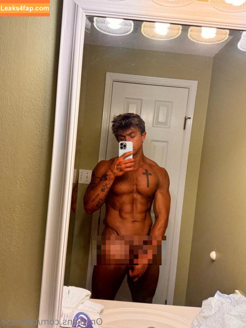 cmuscle /  leaked photo photo #0014
