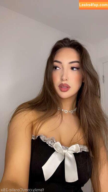 Coral Larsen / coralmlarsen leaked photo photo #0053