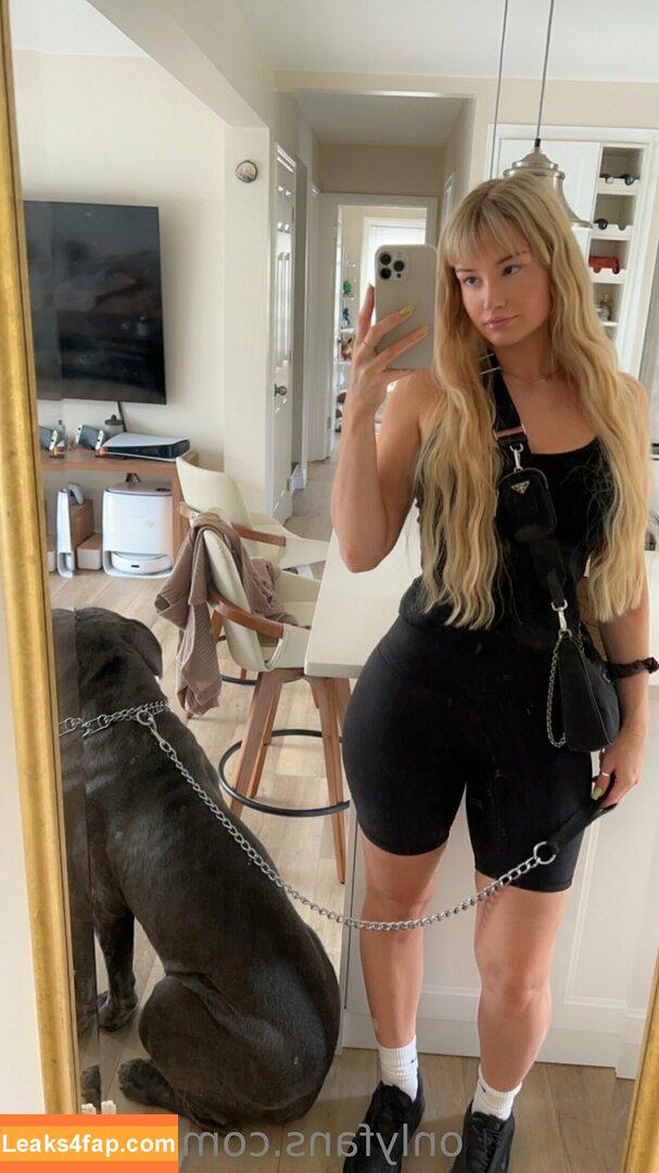 corinna / cyberalina leaked photo photo #0197