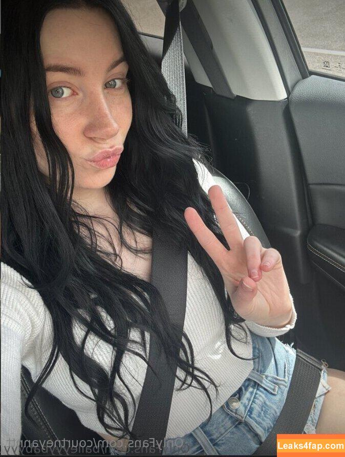 courtneyanntt / texasthighs leaked photo photo #0043