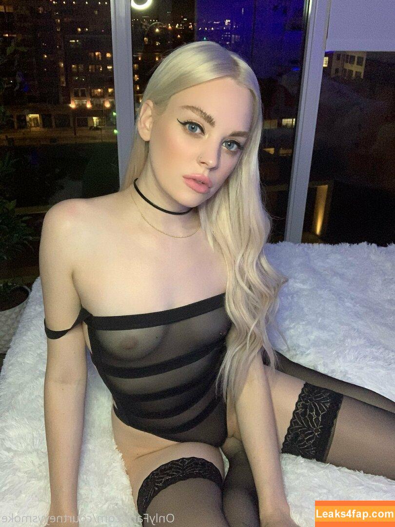 CourtneySmoke / courtneyysmoke leaked photo photo #0034