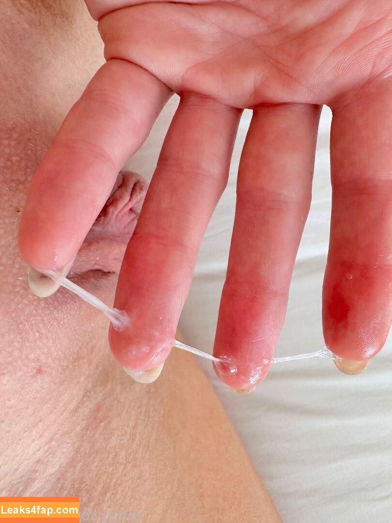 Creamy Pussies / sweetboy786_love_creamy_puss / yungestnugget leaked photo photo #0109