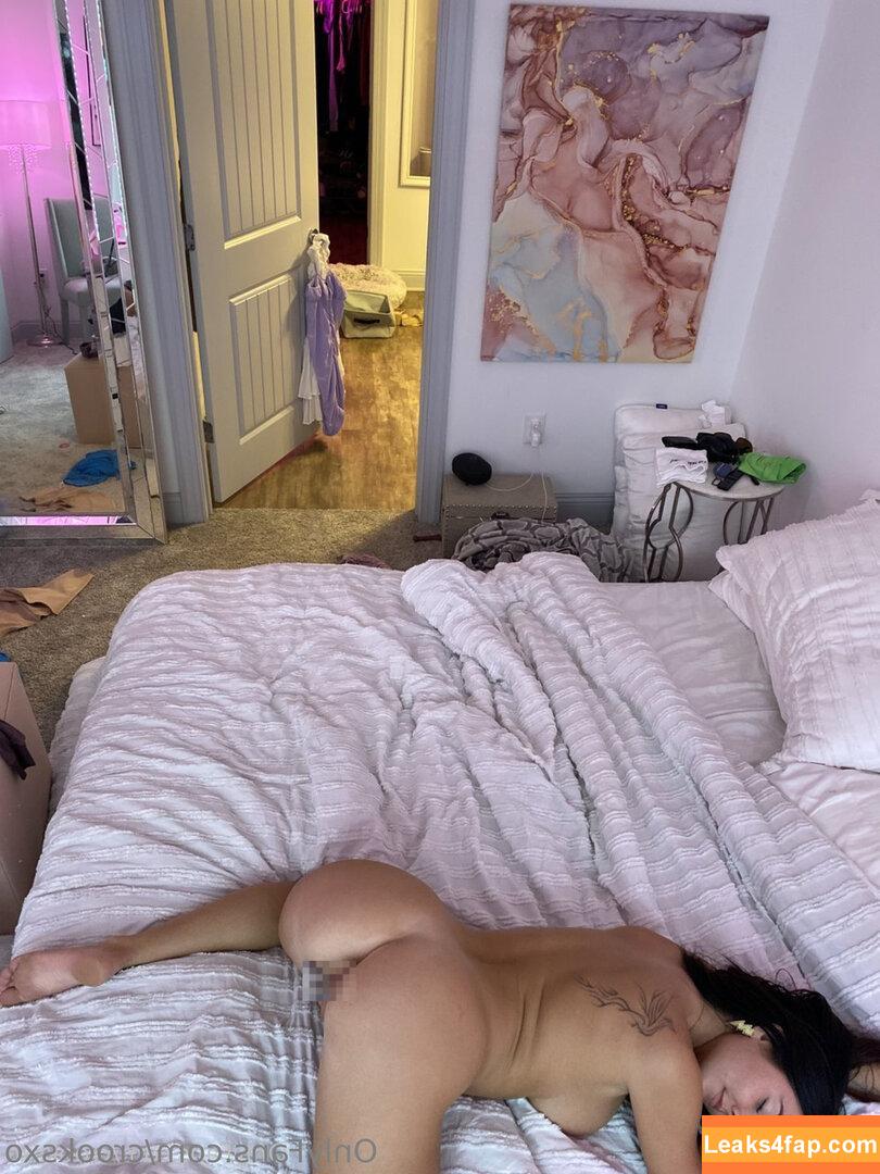 crooksxo / Olivia Eden leaked photo photo #0100