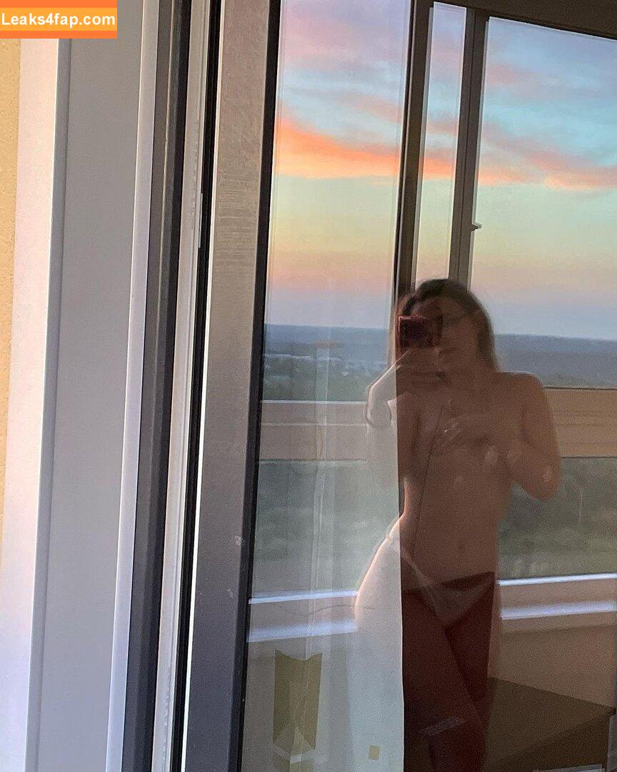 curly_decency /  leaked photo photo #0051