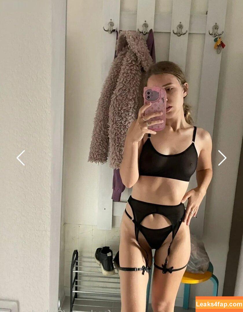 curly_decency /  leaked photo photo #0140