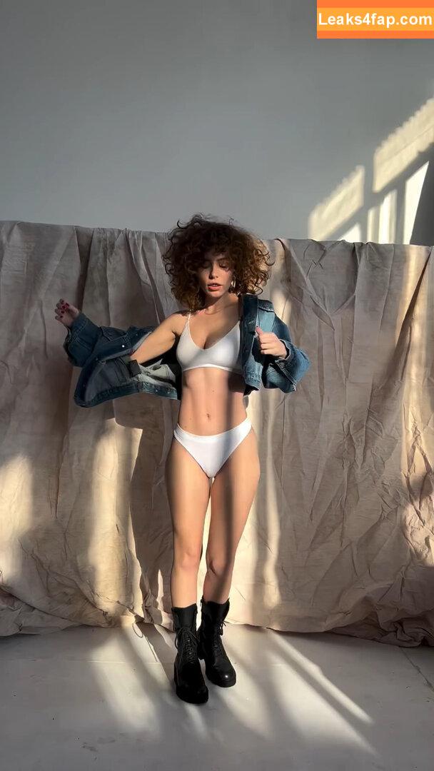 curlywiktoria / curlyvictoria / curlyyycue / wiktoria moldawiak слитое фото фото #0169